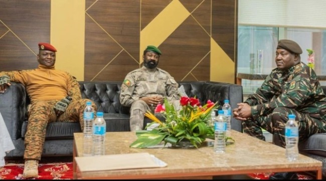 AES (Mali, Burkina, Niger) Rupture avec la CPI